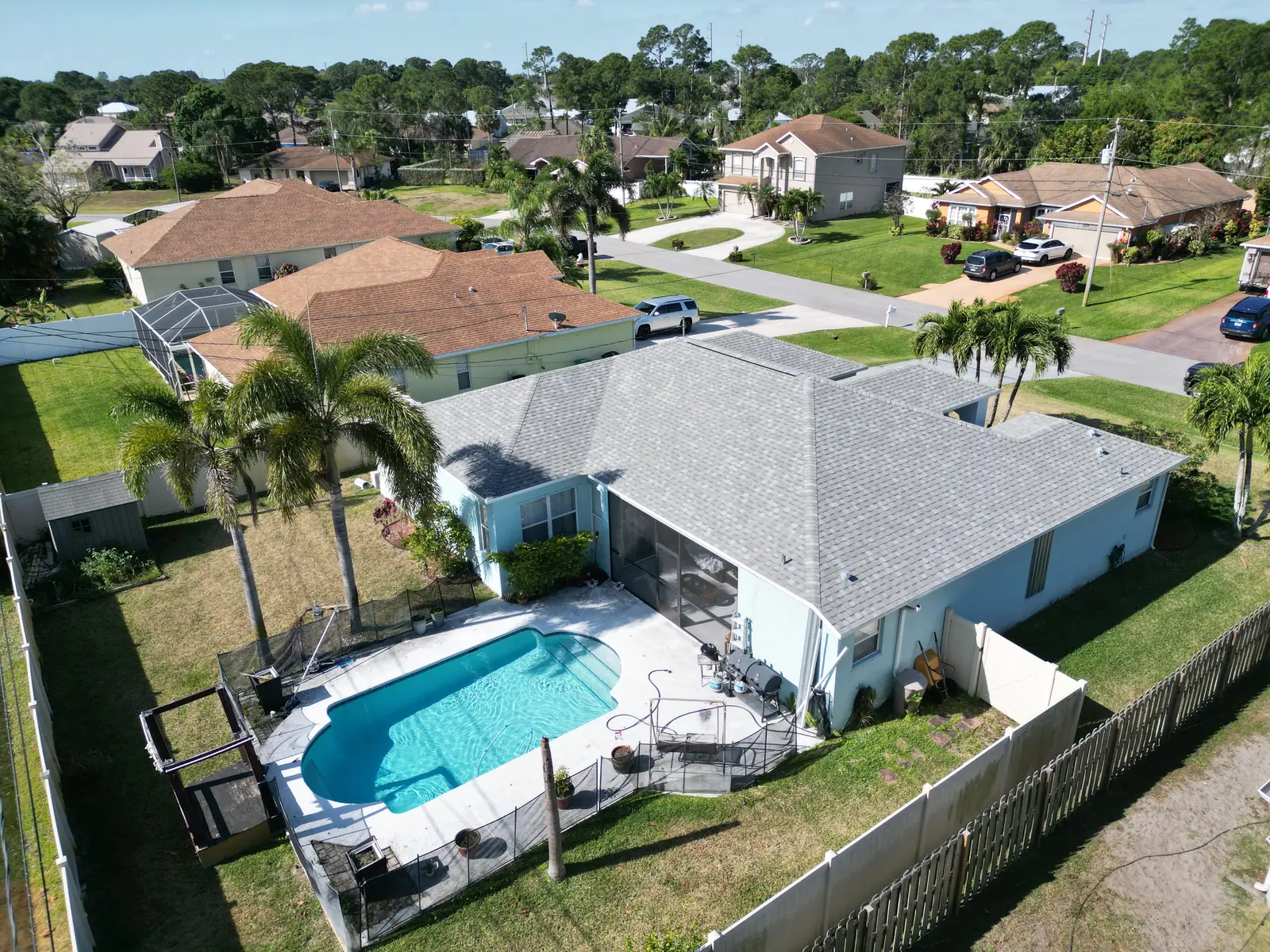 Residential and Commercial Roofing Contractor in Stuart FL